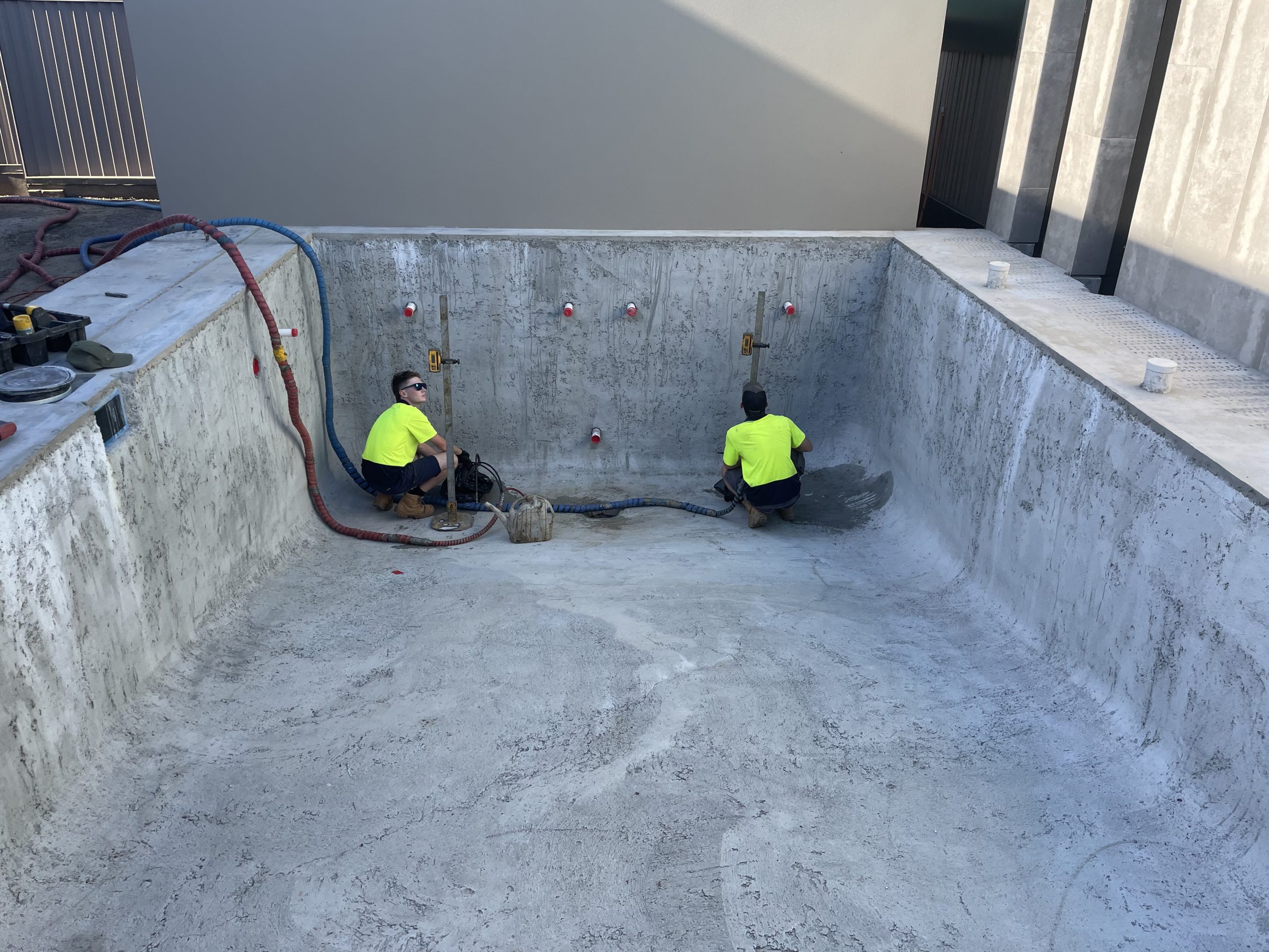 Pools and Pool Surrounds-min